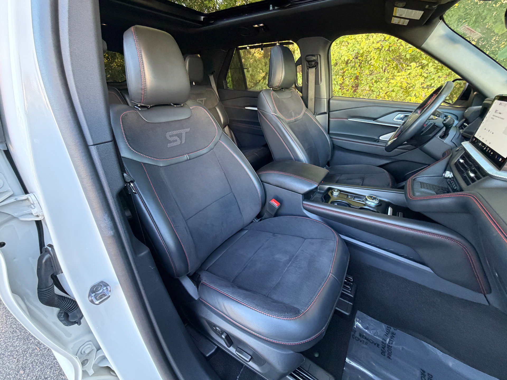 Used 2025 Ford Explorer ST AWD/4WD image 64
