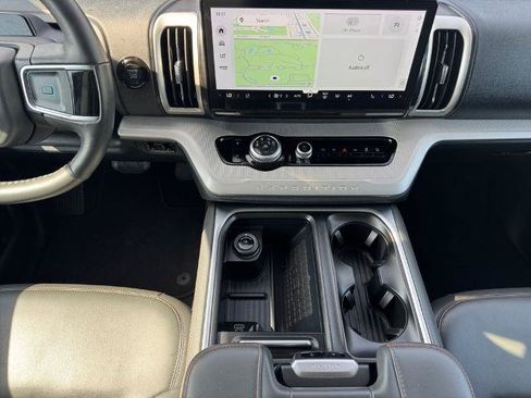 Certified 2025 Ford Expedition Max Active AWD/4WD image 11