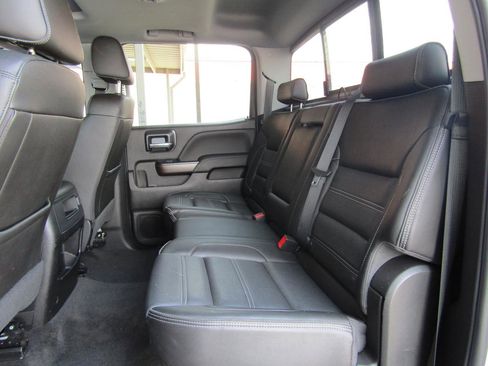 Used 2018 GMC Sierra 2500 Denali w/ Suspension Package, Off-Road image 11