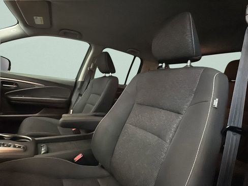 Certified 2023 Honda Ridgeline Sport image 9