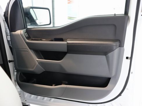 Used 2022 Ford F150 XLT image 33