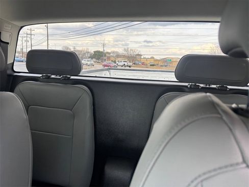 Used 2022 GMC Canyon Elevation Standard w/ Convenience Package image 14