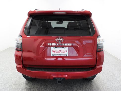 Used 2023 Toyota 4Runner SR5 Premium AWD/4WD image 8