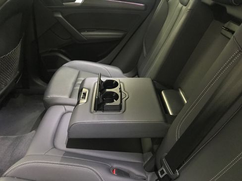 Used 2023 Audi Q5 2.0T Prestige w/ Prestige Package image 13