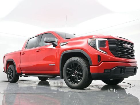 Used 2022 GMC Sierra 1500 Elevation image 43