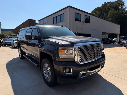 Used 2015 GMC Sierra 2500 Denali w/ Duramax Plus Package