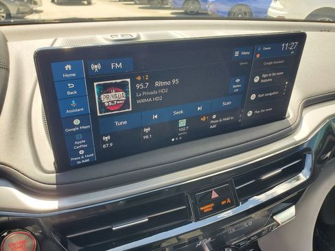 Used 2025 Acura MDX FWD w/ Technology Package image 27