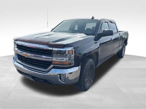 Used 2017 Chevrolet Silverado 1500 LT w/ All Star Edition AWD/4WD image 1