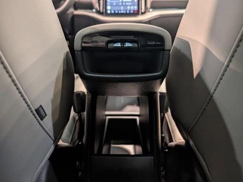 New 2026 Volvo EX30 Cross Country Ultra w/ Protection Package Premier image 19