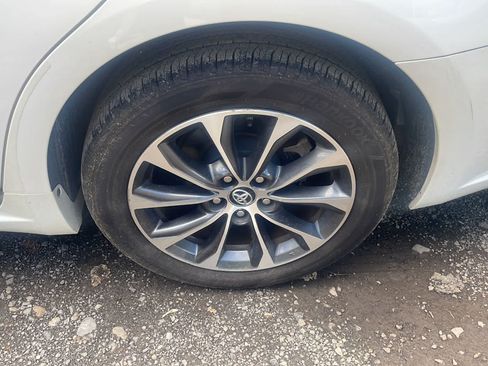 Used 2016 Toyota Avalon XLE FWD image 23