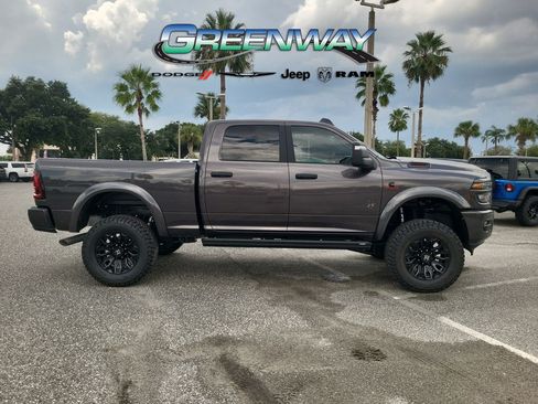 New 2025 RAM 2500 Big Horn AWD/4WD image 2