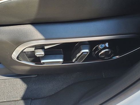 New 2025 Jeep Grand Cherokee Summit image 13