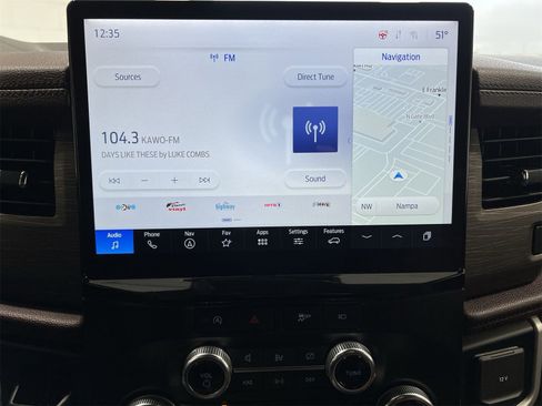 Used 2024 Ford Expedition Max Limited image 16