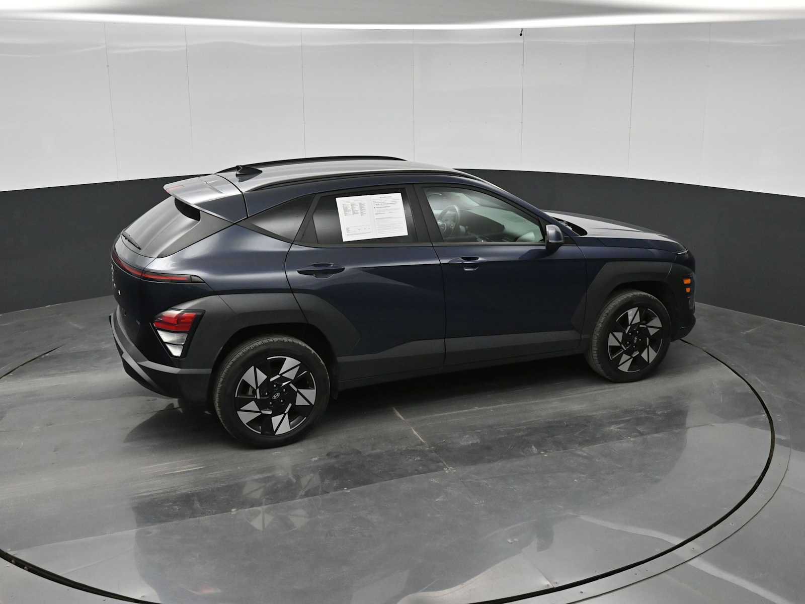 Used 2024 Hyundai Kona SEL AWD/4WD image 35