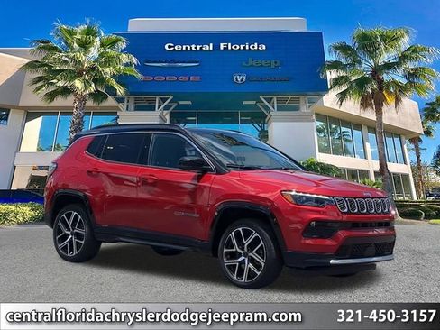 Used 2025 Jeep Compass Limited w/ Elite Group AWD/4WD image 1