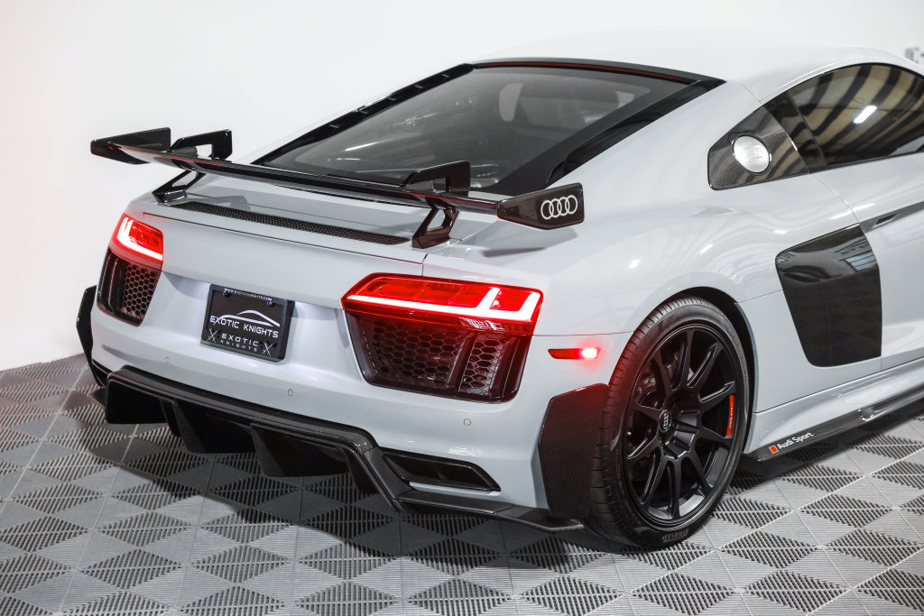 Used 2018 Audi R8 V10 plus AWD/4WD image 13
