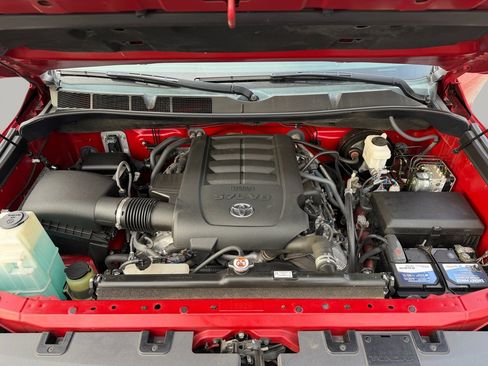 Used 2020 Toyota Tundra SR5 w/ SR5 Leather Package image 18