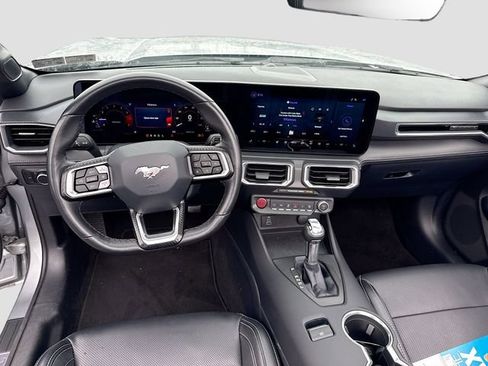 Used 2025 Ford Mustang Premium RWD image 28