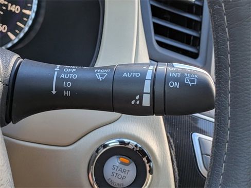 Used 2018 INFINITI QX60 FWD w/ Premium Plus Package image 32