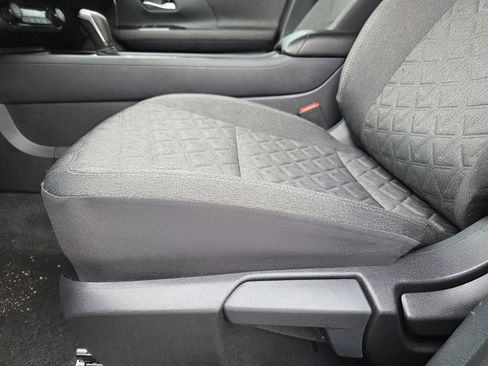 Used 2026 Nissan Kicks SV image 15