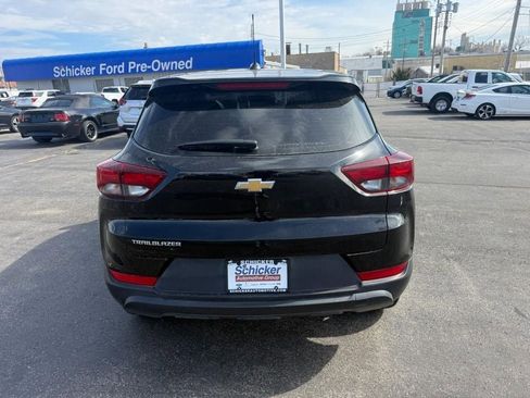 Used 2023 Chevrolet TrailBlazer LS FWD image 8