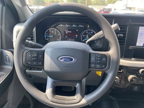 New 2026 Ford F250 XL w/ F-250 >10K GVWR Package image 15