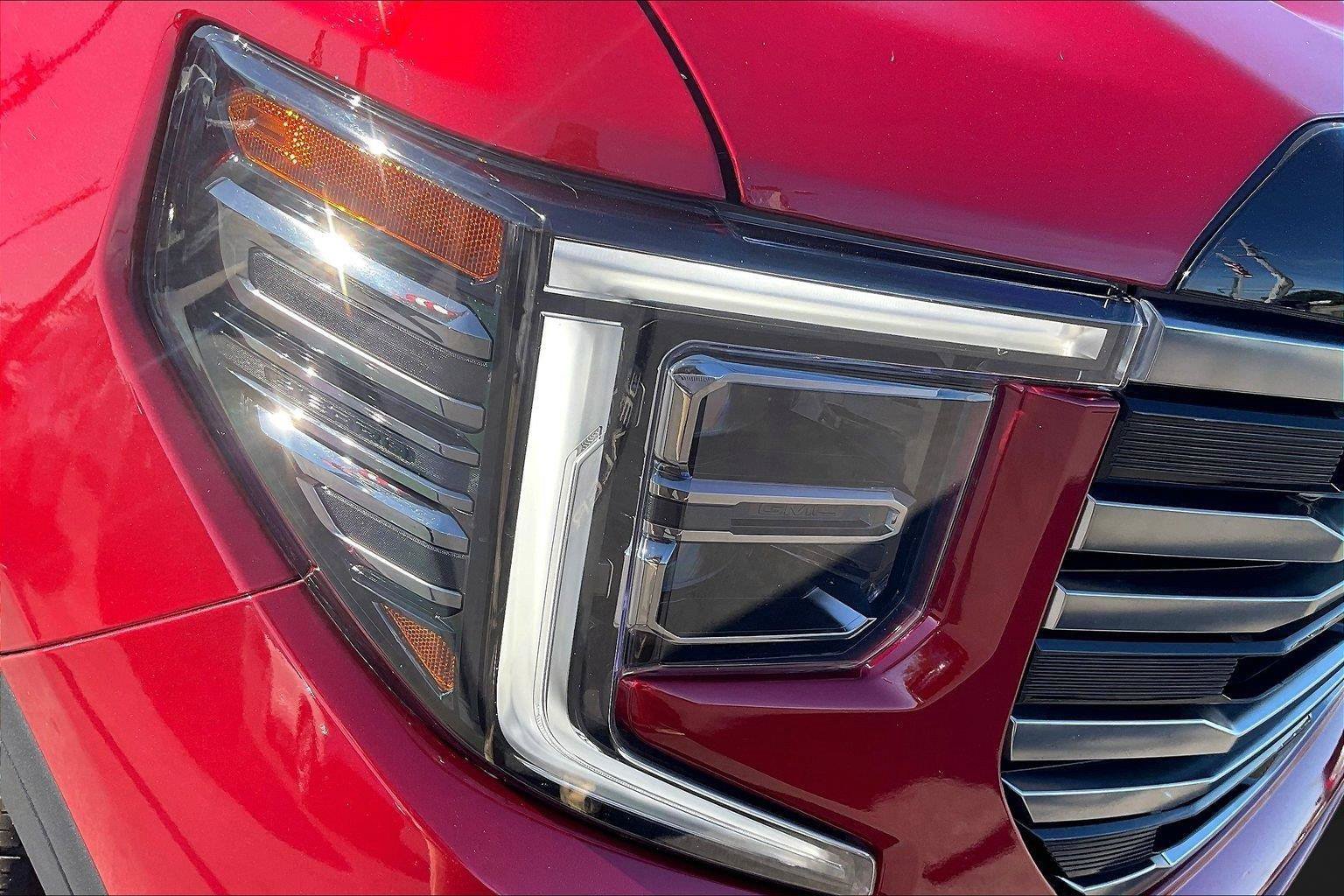 Used 2025 GMC Sierra 1500 AT4 w/ AT4 Premium Package AWD/4WD image 31
