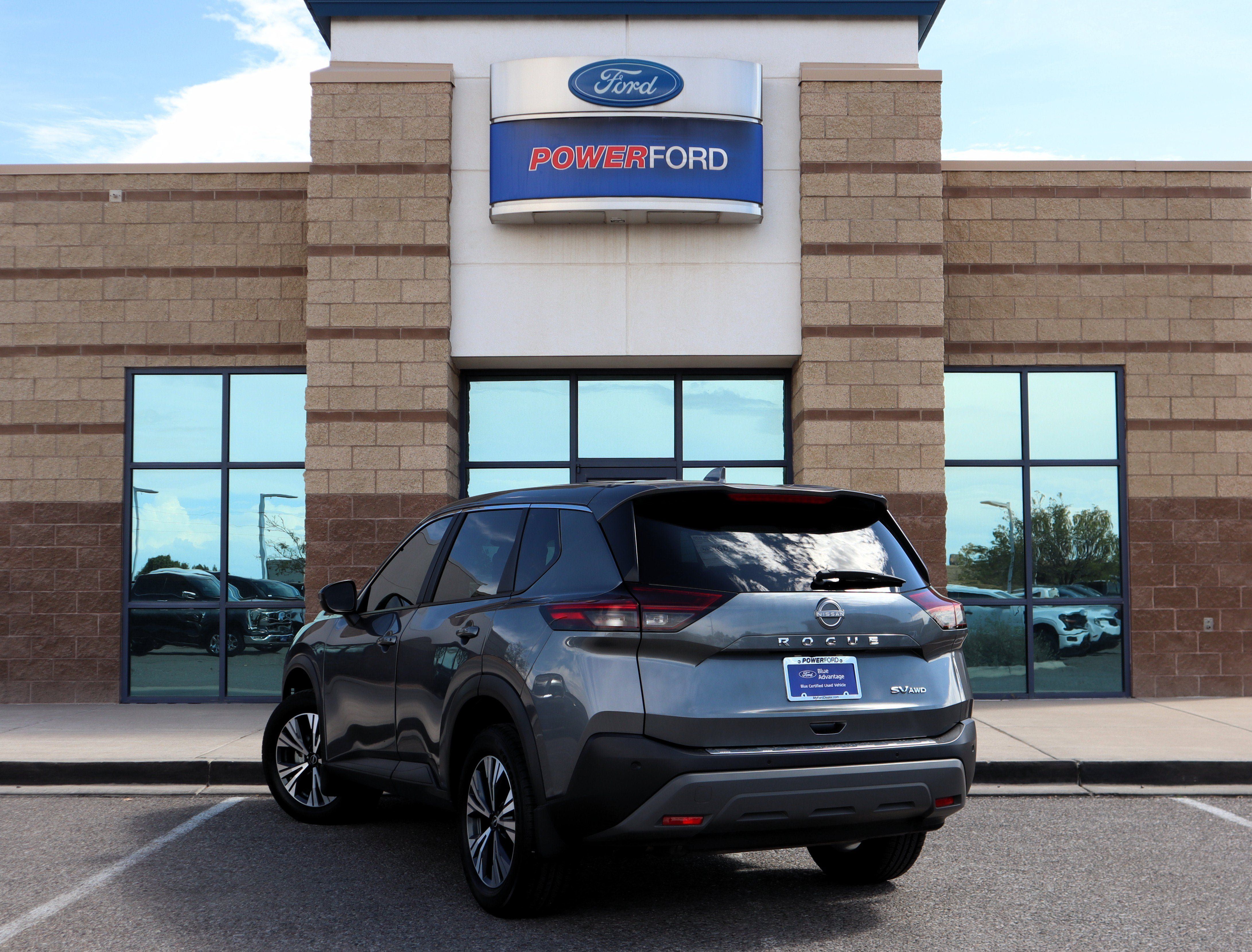 Used 2023 Nissan Rogue SV AWD/4WD image 8