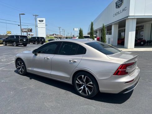 Used 2023 Volvo S60 B5 Core AWD/4WD image 8