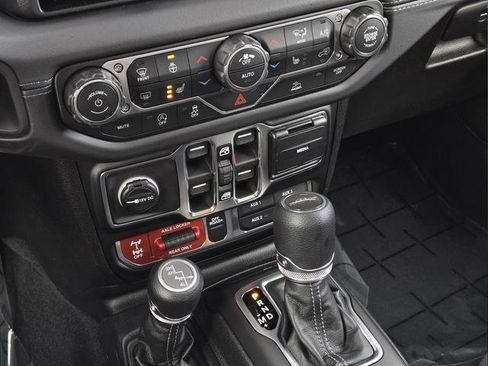 New 2026 Jeep Gladiator Mojave AWD/4WD image 13