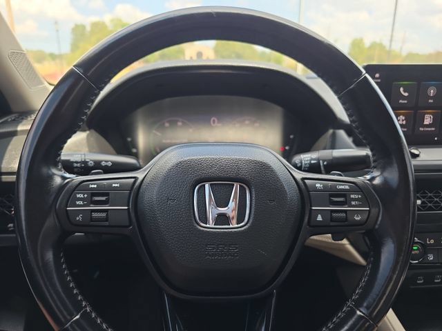 Used 2023 Honda Accord EX-L image 18