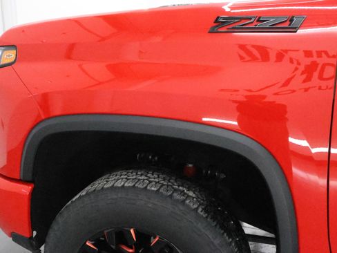 Used 2024 Chevrolet Silverado 2500 LT w/ Z71 Sport Edition image 41