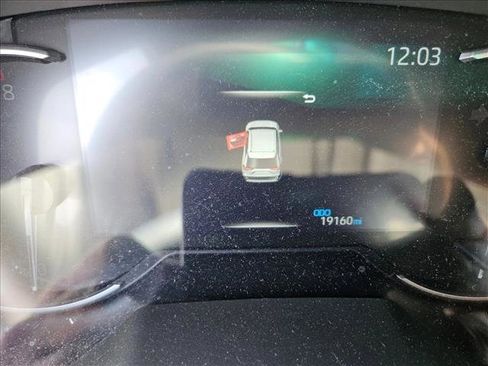 Used 2024 Toyota RAV4 XLE Premium image 19