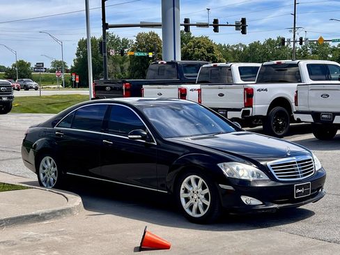 Used 2008 Mercedes-Benz S 550 4MATIC image 7