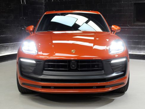 Used 2023 Porsche Macan GTS w/ Premium Package Plus image 6