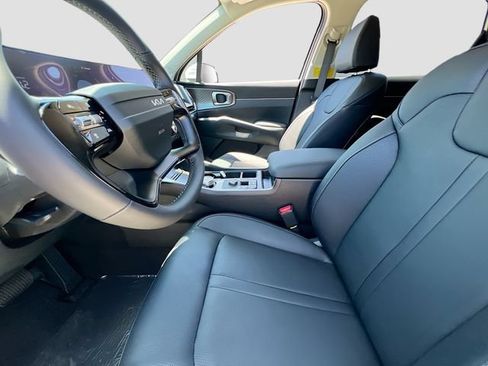 New 2026 Kia Sorento EX FWD image 22
