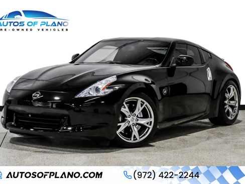 Used 2012 Nissan 370Z Touring w/ Sport Pkg RWD image 1