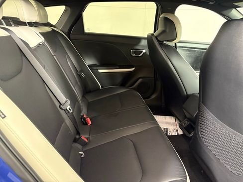 New 2026 Kia K4 GT-Line image 16