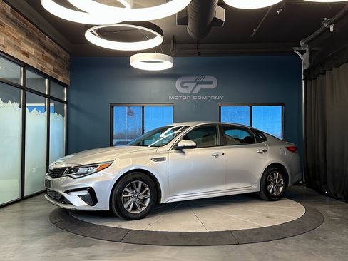 Used 2020 Kia Optima LX image 7