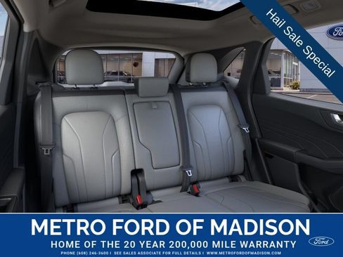 New 2025 Ford Escape SE w/ PHEV Premium Package FWD image 12