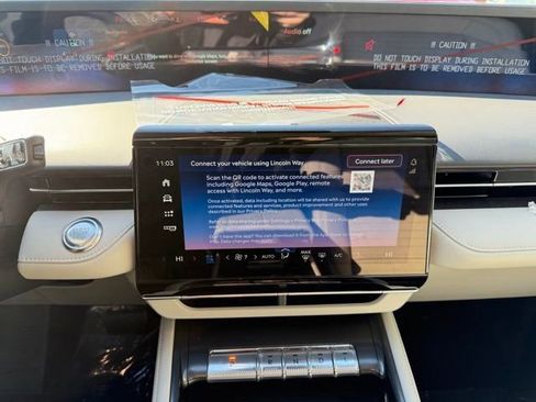 New 2026 Lincoln Nautilus Reserve image 17