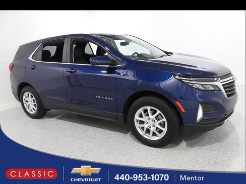 Certified 2022 Chevrolet Equinox LT AWD/4WD image 1