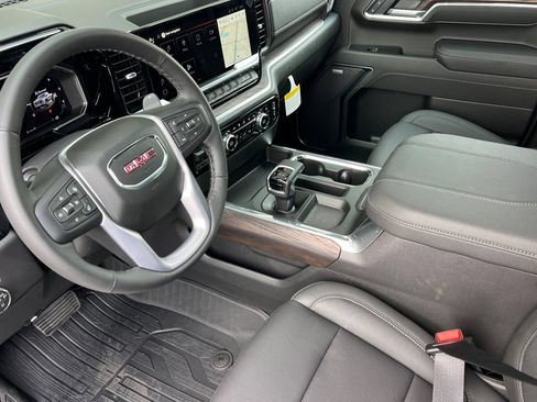 New 2026 GMC Sierra 1500 SLT w/ SLT Premium Plus Package AWD/4WD image 7