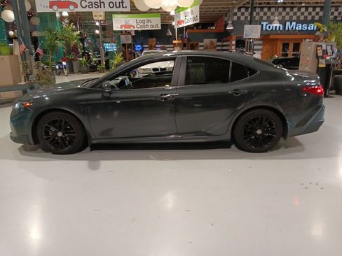 Used 2025 Toyota Camry SE w/ Multimedia Upgrade Package FWD image 16