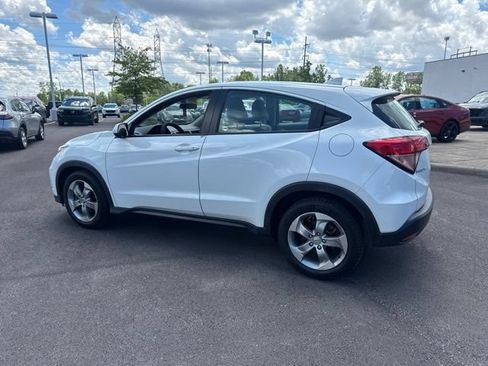Used 2017 Honda HR-V LX image 12