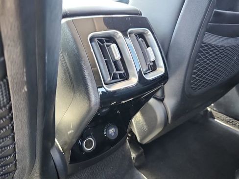 Used 2022 Kia Sorento SX image 15