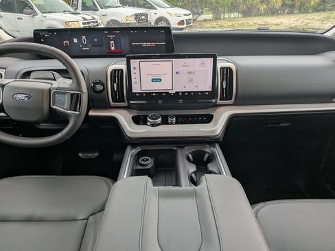 New 2027 Ford Expedition Active RWD image 13