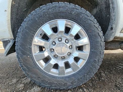 Used 2018 GMC Sierra 2500 SLT image 12