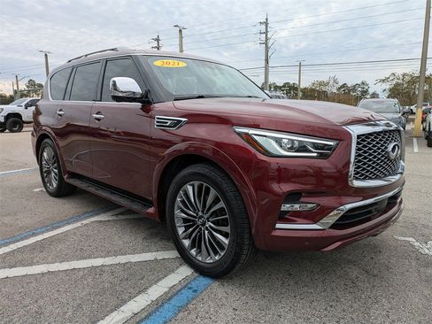Used 2021 INFINITI QX80 Sensory w/ All-Season Package image 8