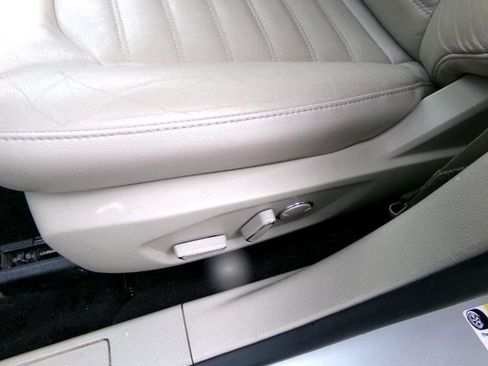 Used 2018 Ford Fusion Energi SE image 11